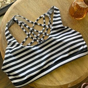 Born primitive sports bra